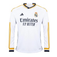 Camisa de Futebol Real Madrid David Alaba #4 Equipamento Principal 2023-24 Manga Comprida